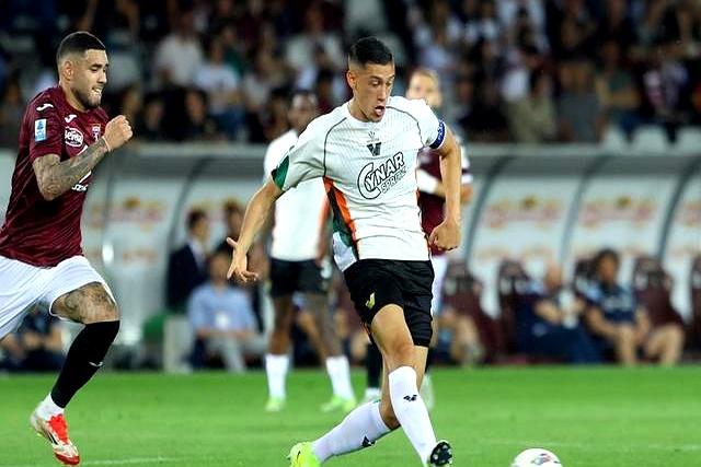 乐鱼 vip 注册-包含佛罗伦萨门将神勇扑救，力保球门不失的词条