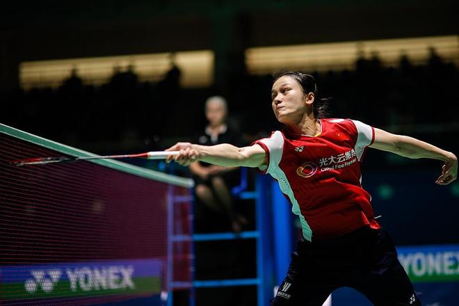 乐鱼官网-韩国队碾压丹麦队，辛杜带队取胜